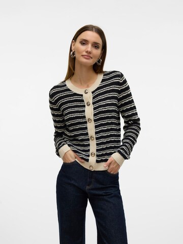 Cardigan 'Charlot' VERO MODA en beige : devant