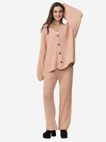 Elara Hausanzug in Beige