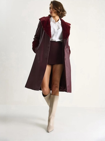 Manteau mi-saison Bianco Lucci en rouge