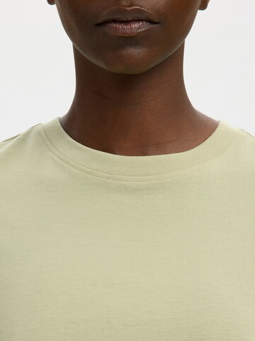 SELECTED Shirts 'SLFMY ESSENTIAL' i grøn