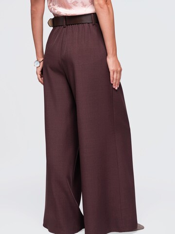 Ombre Regular Trousers in Brown