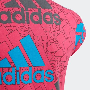 T-Shirt fonctionnel 'Essentials Brand Love' ADIDAS SPORTSWEAR en rose