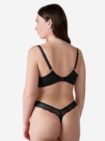 Invisible Soutien-gorge 'Idole' ETAM en noir