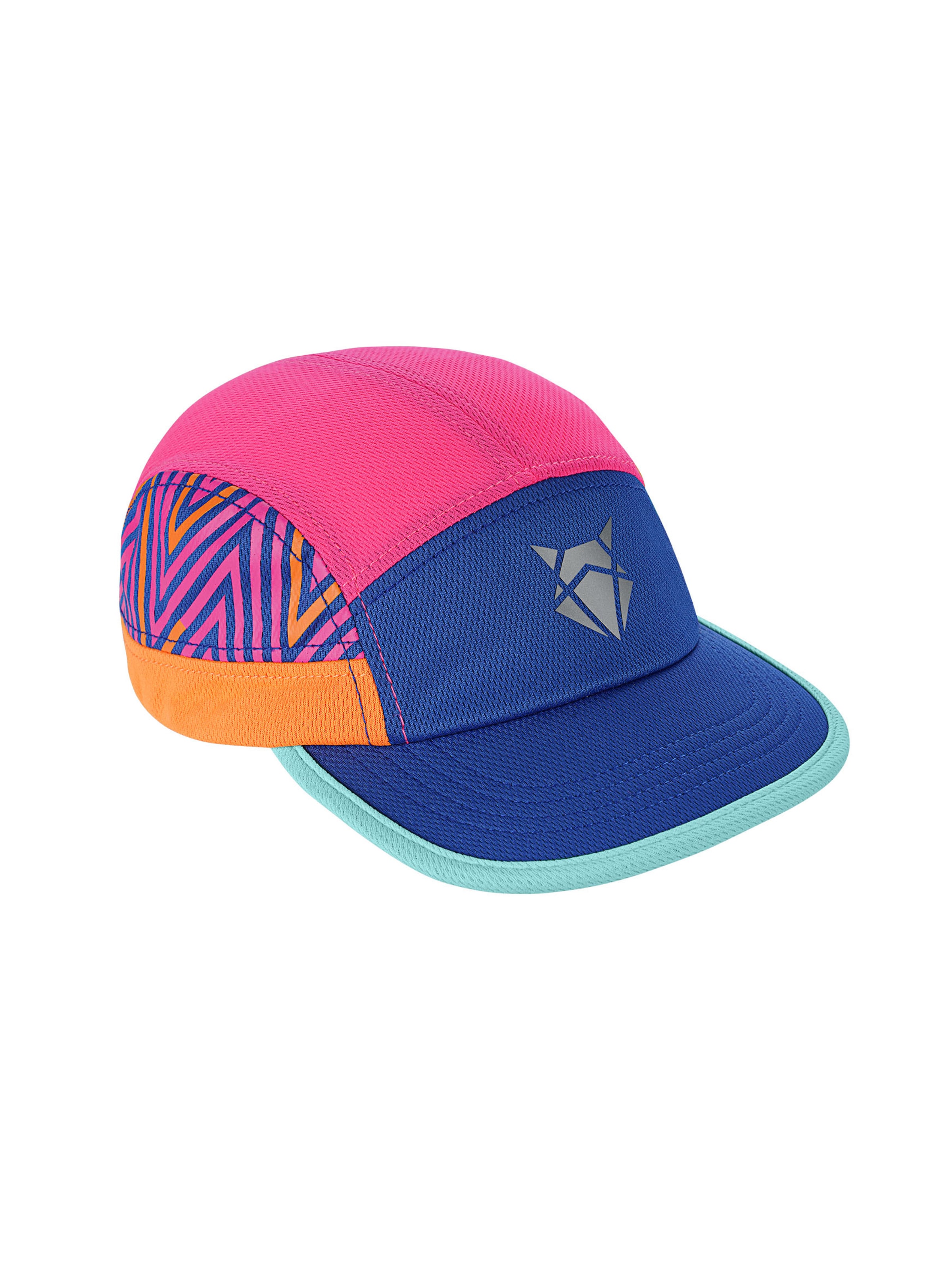 INCYLENCE Athletic Cap 'REFLECTIVE' in Pink: front