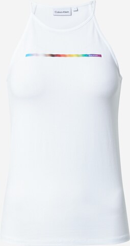 Top de la Calvin Klein pe alb: față