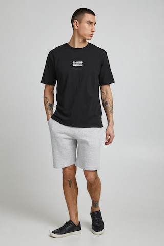 !Solid Regular Sweatshorts 'SDRurik' in Grau