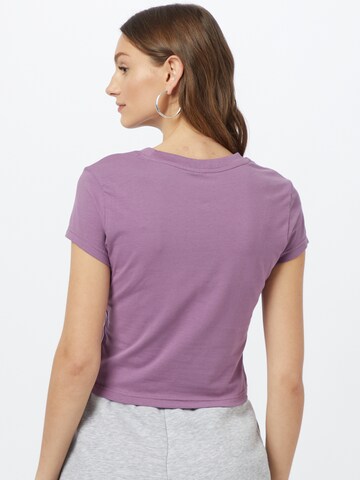 Urban Classics T-shirt i lila