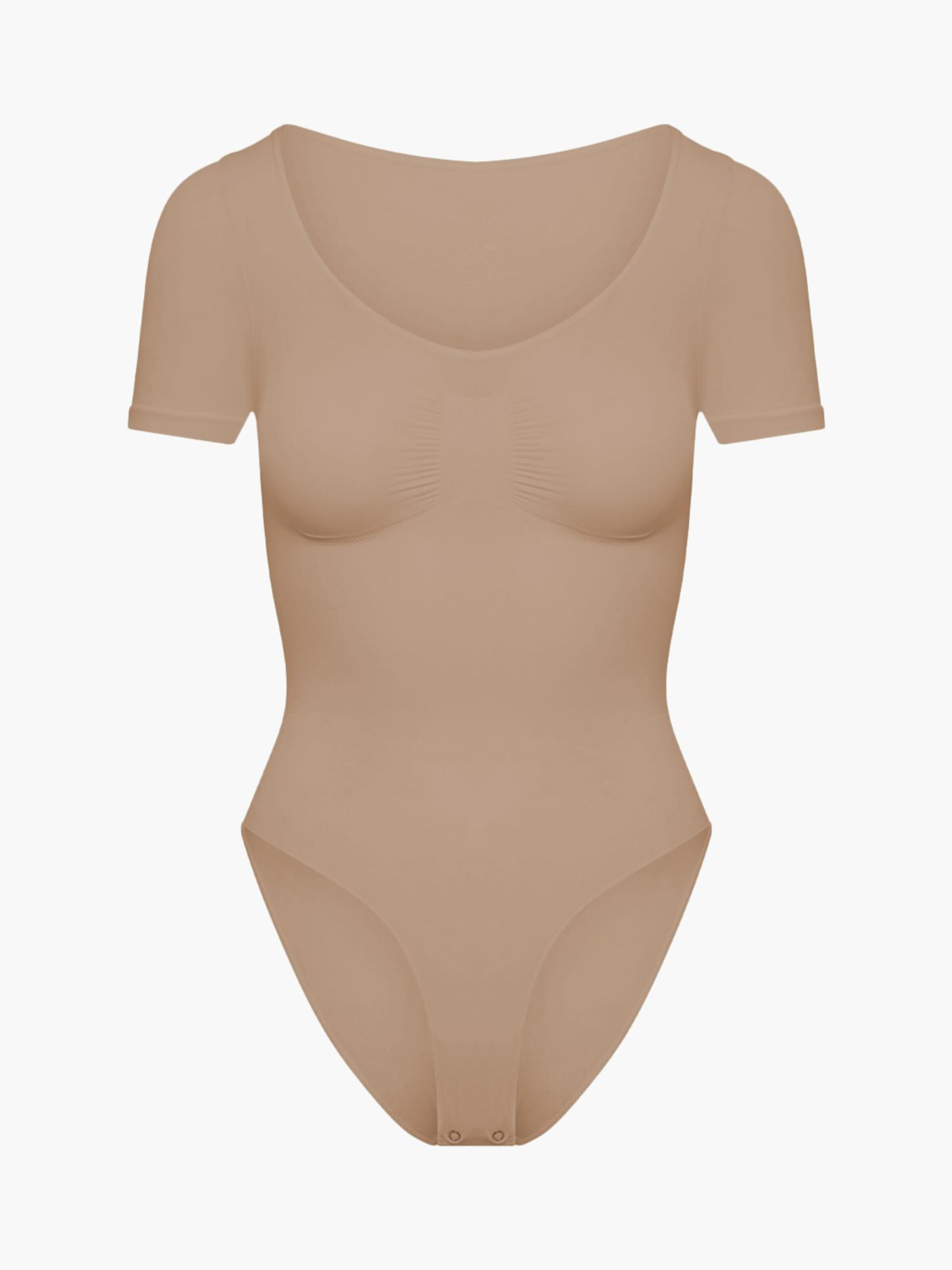 cfab (formerly creamy fabrics) - Body moldeador 'T-Shirt Bodysuit Sculpting Shapewear mit Slip' en beige: frente