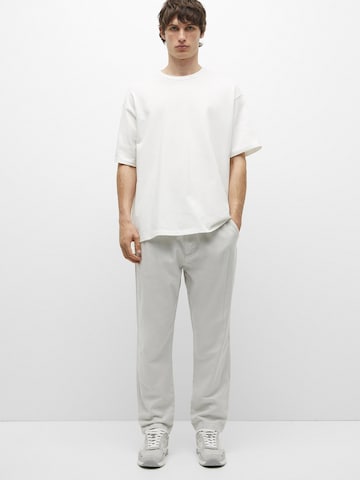 Regular Pantalon chino Pull&Bear en gris : devant