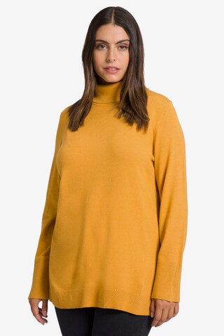 Ulla Popken Sweater in Yellow: front