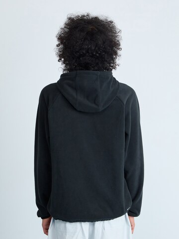 Pull-over 'CLUB' Nike Sportswear en noir