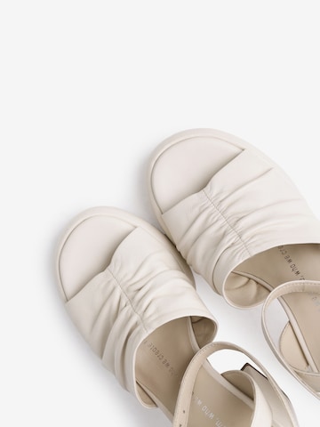BRONX Sandals ' Ginn-Y ' in White