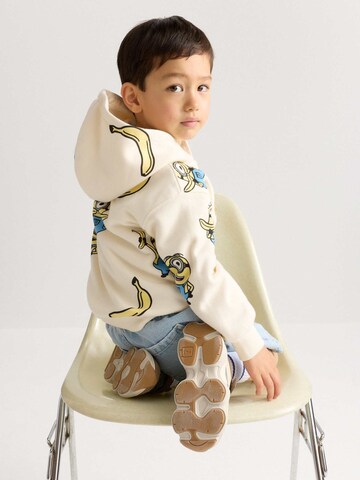 Felpa 'Minions' di Marks & Spencer in beige