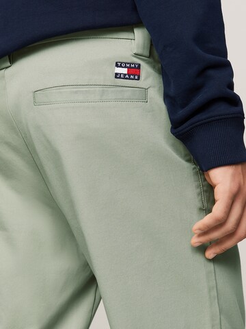 Tommy Jeans Tapered Chino Pants in Green