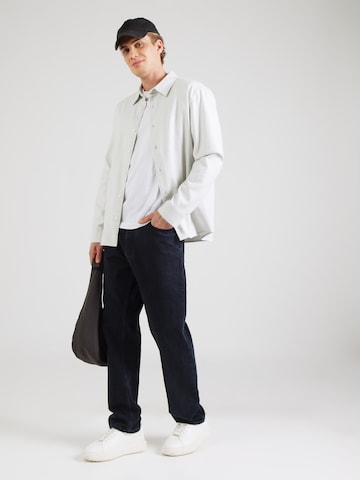 Calvin Klein - Ajuste confortable Camisa en gris