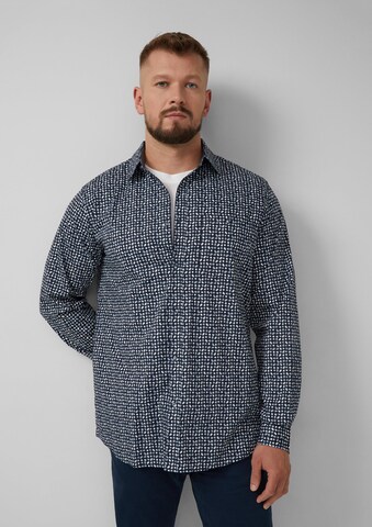 s.Oliver Men Tall Sizes Slim Fit Hemd in Blau: Vorderseite