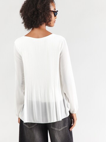ZABAIONE Blouse 'Ev44a' in White