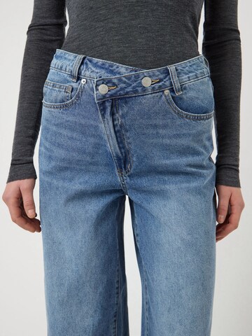 regular Jeans di YAS in blu