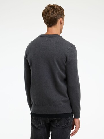 Pull-over 'Finn ' CHASIN' en gris