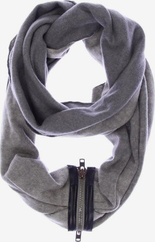 Liebeskind Berlin Scarf & Wrap in One size in Grey: front