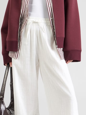 Wide Leg Pantalon 'ONLTIZANA' ONLY en blanc