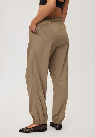 Regular Pantalon 'Palma' rethinkit studios en beige