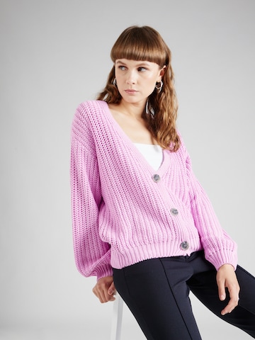 Geacă tricotată 'LENA' de la JAN 'N JUNE pe roz: față