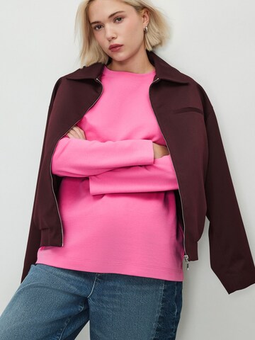 Next Shirt in Pink