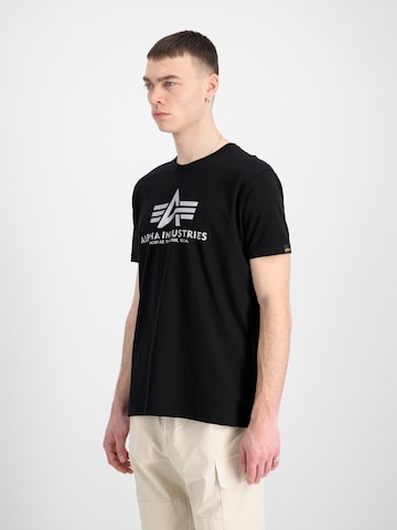 T-Shirt 'Carbon' ALPHA INDUSTRIES en noir : devant