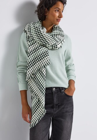 STREET ONE Schal in Grün: Vorderseite