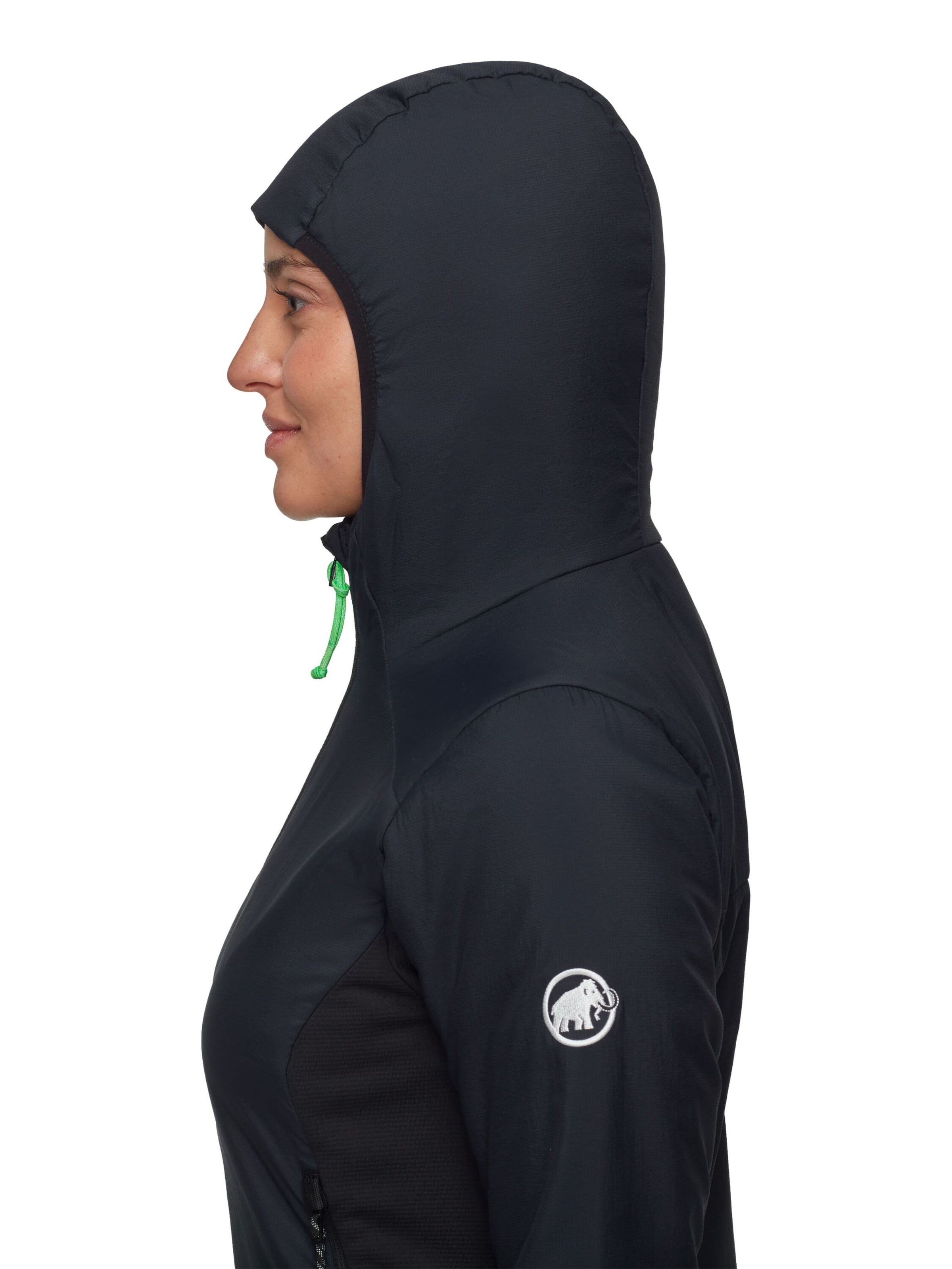 MAMMUT Outdoor Jacket in Black