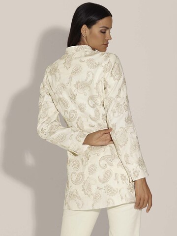MADELEINE Blazer in Weiß