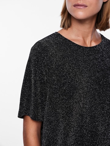 PIECES - Camisa oversized 'Lina' em preto