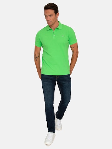 Tricou de la Williot pe verde