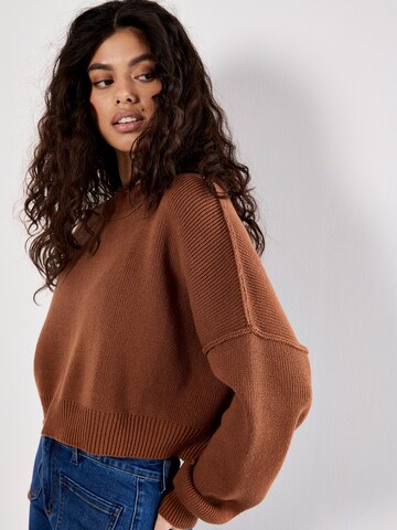 Apricot Sweater ' ' in Red