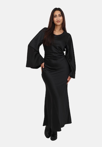 Robe 'Abaya' Elara en rouge : devant
