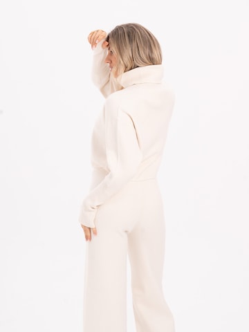 MYLAVIE by Sarah Harrison Trui in Wit