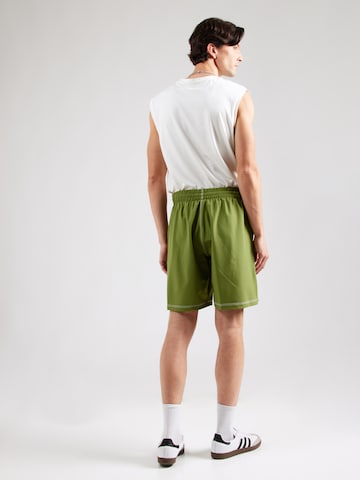 Regular Pantalon 'ESSENTIALS' ADIDAS ORIGINALS en vert