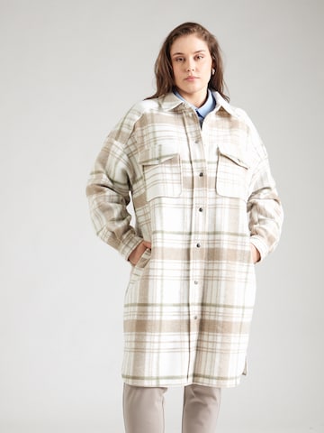 Vero Moda Curve Between-Seasons Coat 'VMCVINCE' in Green: front