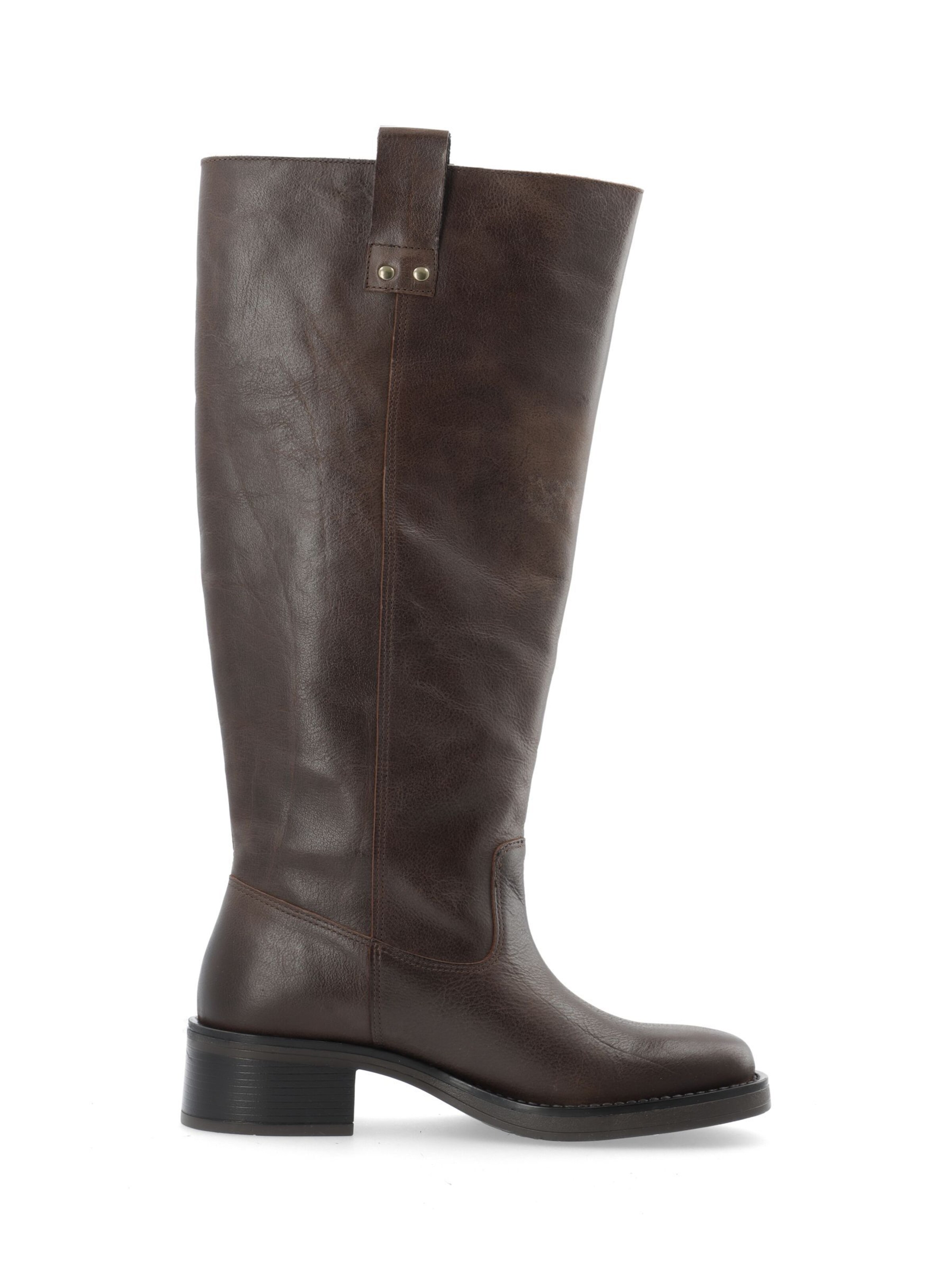 Bianco Boots in Brown