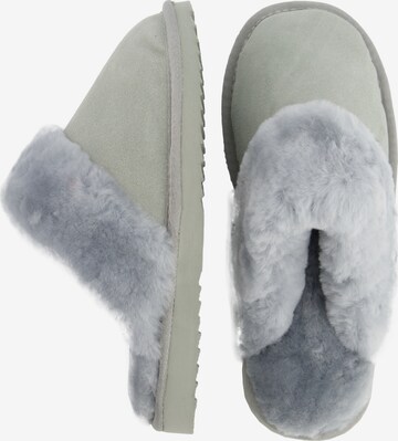 Warmbat Slippers 'Flurry' in Grey