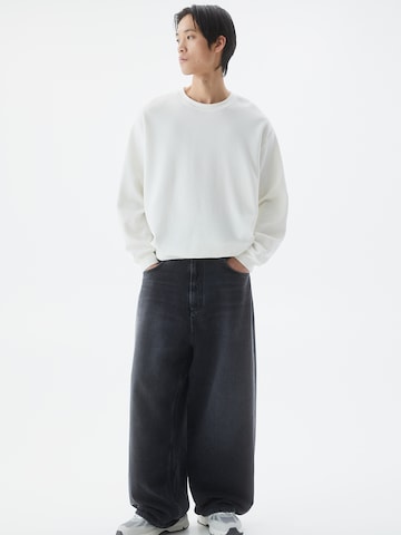 Pull&Bear Wide leg Jeans in Black: front