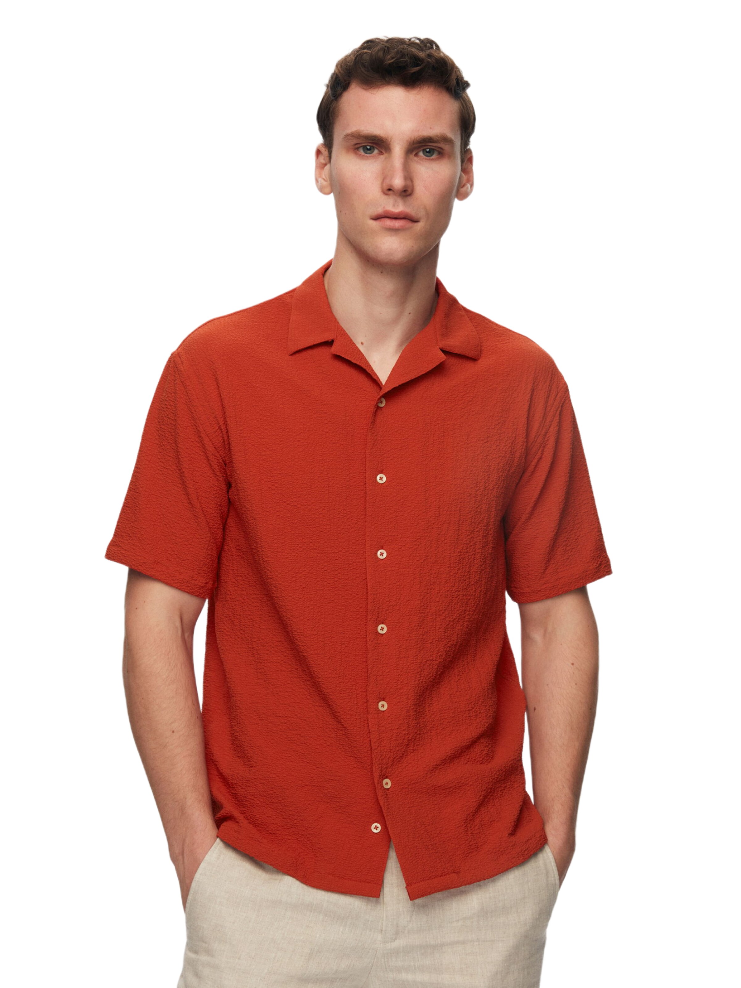 D’S Damat Regular fit Button Up Shirt in Red: front