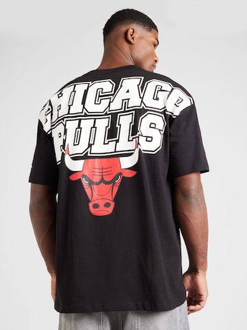 NEW ERA قميص 'NBA' بلون أسود: الأمام