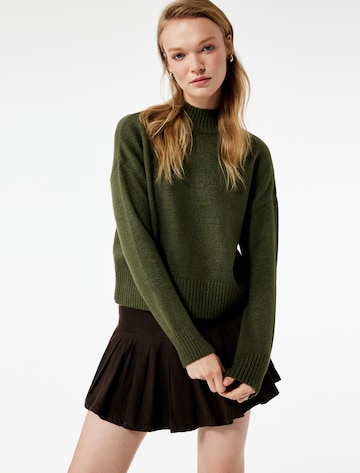 Koton Sweater in Green: front