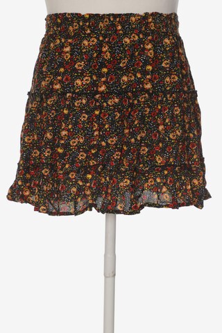Urban Outfitters Skirt in L in Black