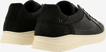 Sneaker bassa di BULLBOXER in nero