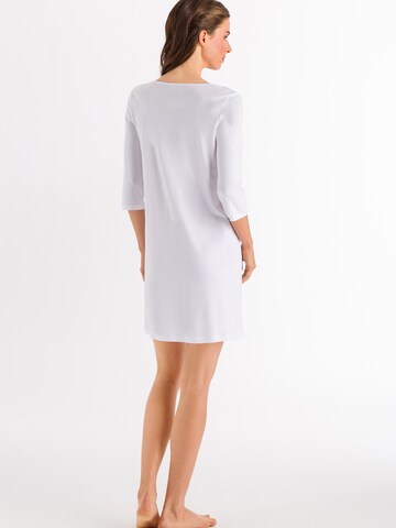 Chemise de nuit ' Moments 100cm ' Hanro en blanc