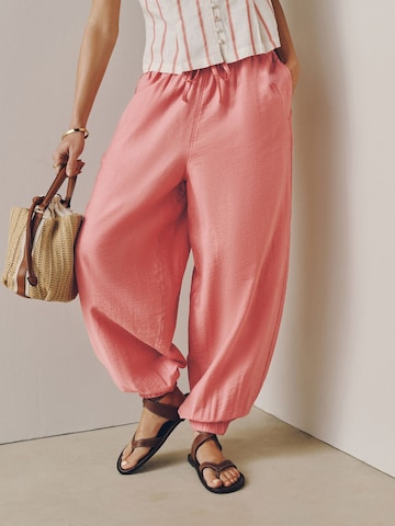 Next Barrel Hose in Pink: Vorderseite