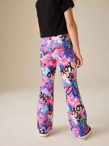 Next Flared Hose in Lila